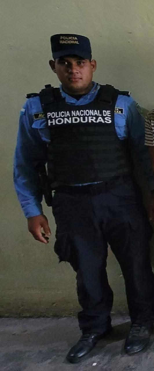 Identifican a policía muerto en emboscada en Colón