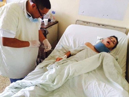 inconsciente y sin familia permanece joven en el Hospital Escuela