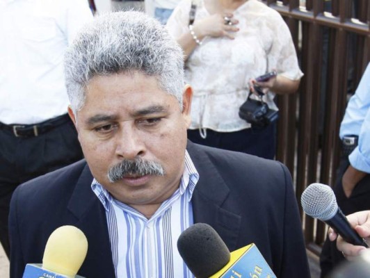 Marvin Ponce: Mecha corta acostumbrado a los escándalos