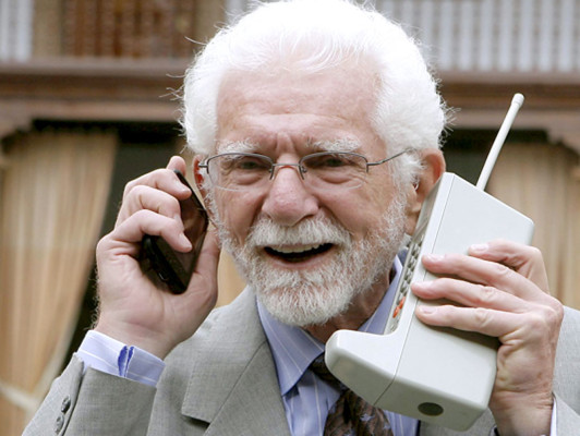 El teléfono móvil cumple 40 años