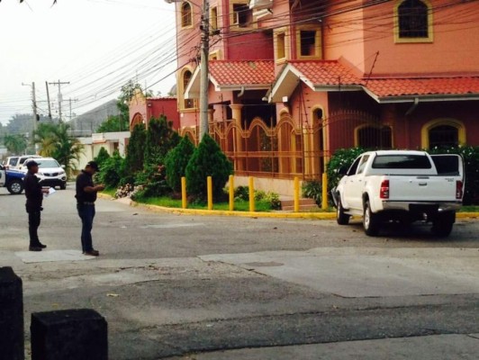 Acribillan a empresario, su esposa y un empleado en San Pedro Sula