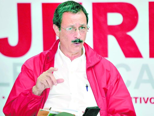 Bancada leal al Partido Liberal quiere Mauricio Villeda