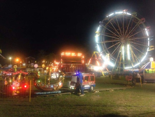 Sampedranos ya disfrutan la Feria Juniana en la 105 Brigada