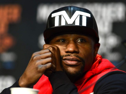 Floyd Mayweather peleará con Conor McGregor el 26 de agosto