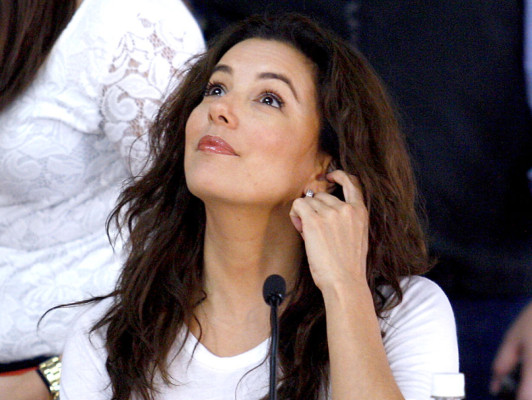 Eva Longoria y Howard Buffett donan $1 millón a Honduras