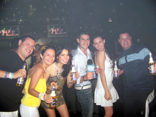 En junio se sabrá quién es el Barena Host de E!