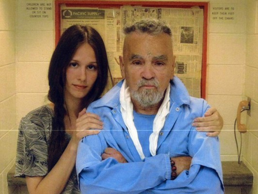 El criminal Charles Manson obtiene una licencia para casarse