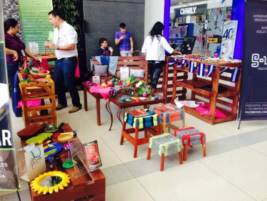 Realizan feria 'La magia de nuestra tierra' en San Pedro Sula