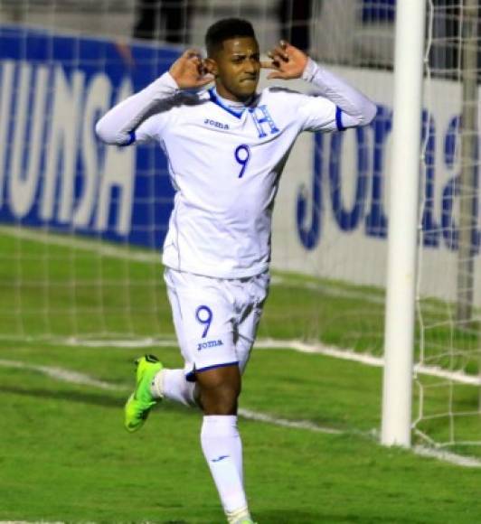 Antony Lozano - El 'Choco' a sus 25 años tiene mucha experiencia en el ataque y ha sido un fijo en la Selección de Honduras. Juega en el Girona de la Liga Española.