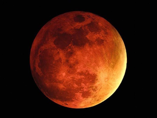 Siga en vivo la transmisión de la luna de sangre y eclipse lunar