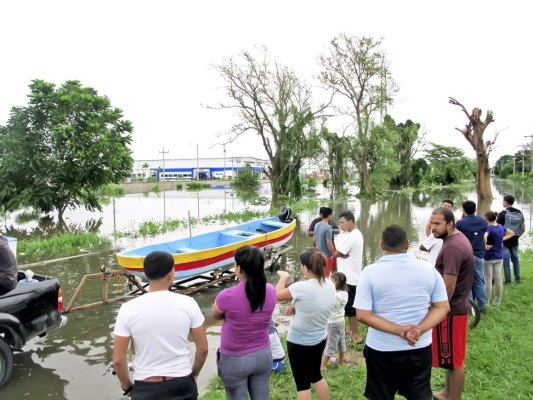 Más de 10,000 afectados por inundaciones en Choloma