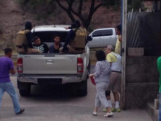 Cae estudiante y vendedor por extorsión en Tegucigalpa