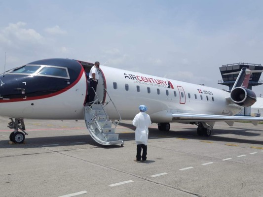 Retornan 18 hondureños procedentes de República Dominicana