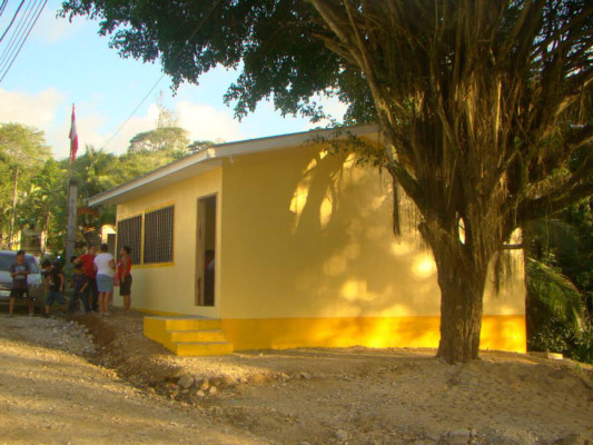 Más de L240,000 invierten en colonia de Puerto Cortés