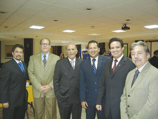 Socia Honoraria de Rotarios SPS