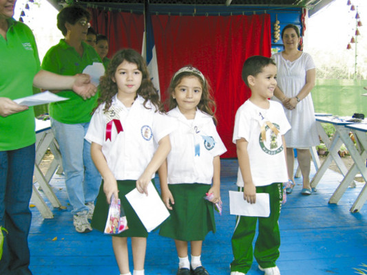 Patriotismo en el Día del Idioma