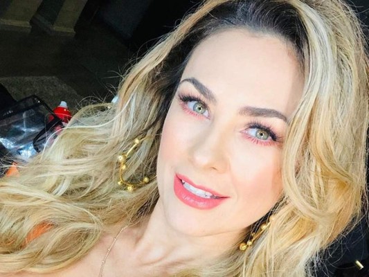 Aracely Arámbula desafía la censura de Instagram