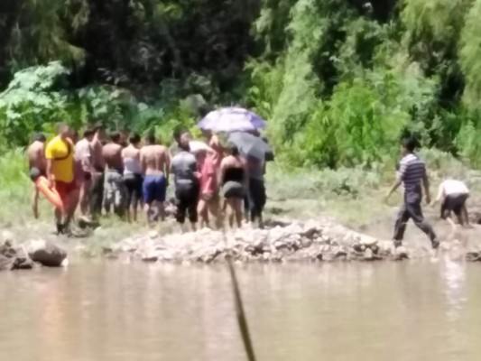 Hallan el cuerpo de un joven de 15 años que se ahogó en el río Humuya