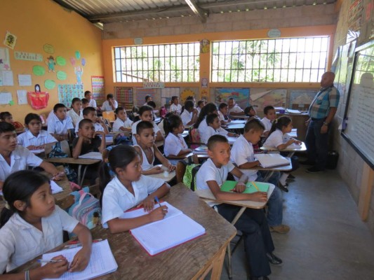 Educación, el centro de la ayuda social en el istmo