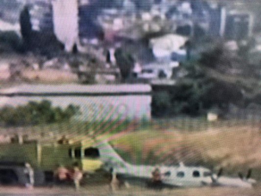 Avioneta aterriza de emergencia en aeropuerto Toncontín