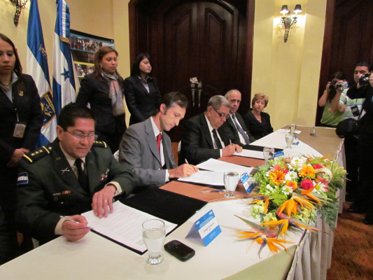 Institutos de previsión han adquirido L26,172 millones en bonos