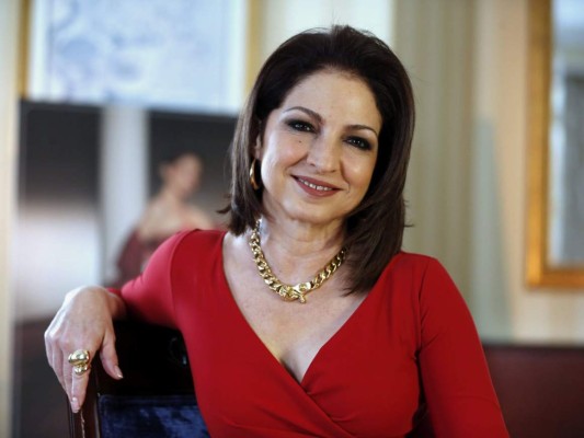 Gloria Estefan revela que contrajo Covid-19