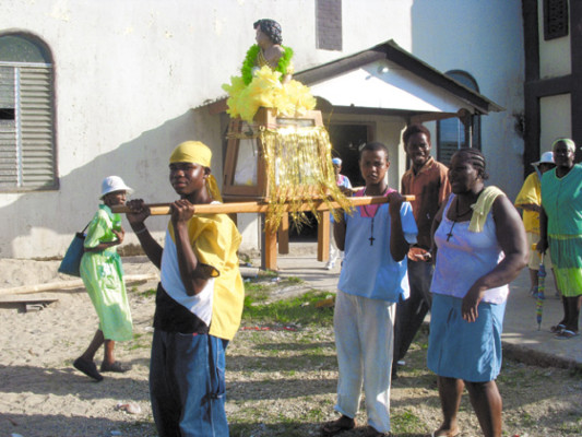 Travesía celebró su feria patronal