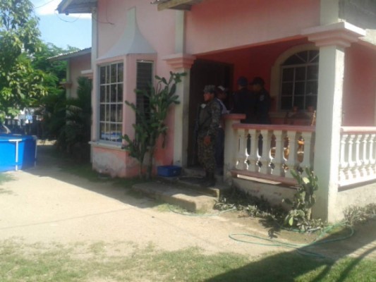 Desde motocicleta matan a joven en la Rivera Hernández