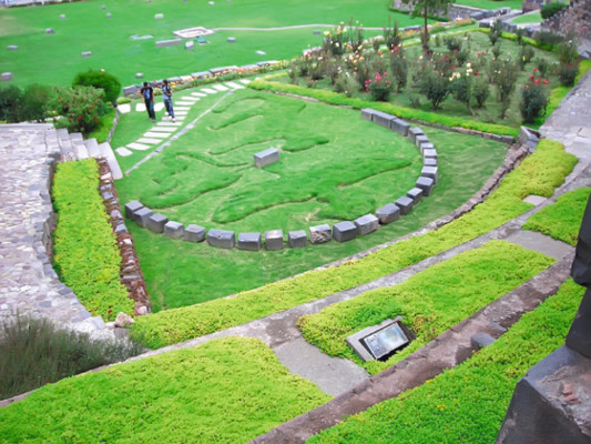 Asombra hallazgo de cementerio preincaico