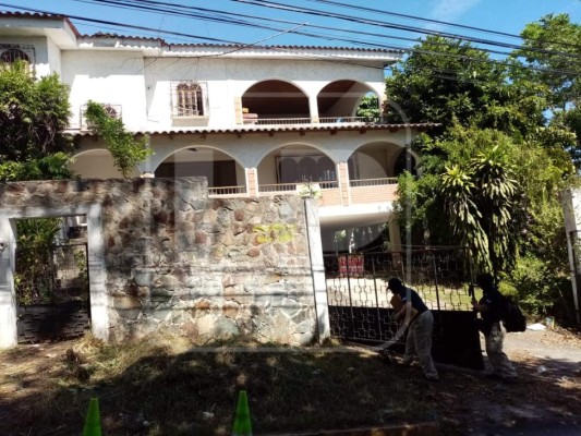 Aseguran residencia en la colonia Bella Vista por lavado de activos