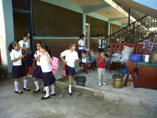 Honduras: Estudiantes inician el año escolar