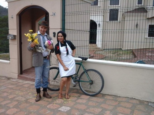 Polache presenta el video de 'Los Suegros”