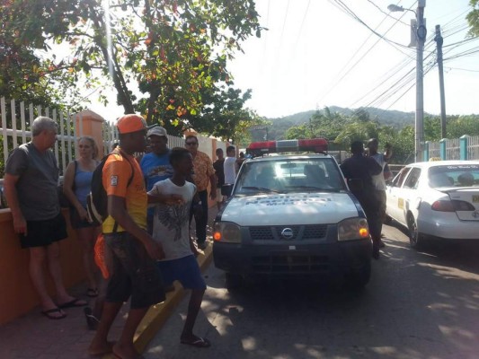 Detienen a supuesto asesino de filipino en Roatán, Honduras