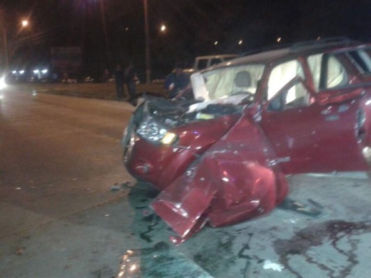 Balacera en autopista al puerto deja al menos dos muertos