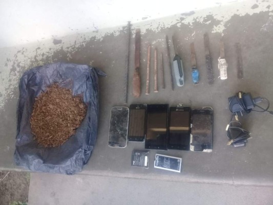 Decomisan armas y droga en interior del penal de Comayagua