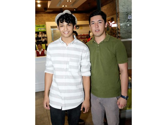 Pandilleros se adueñan de las casas de desplazados