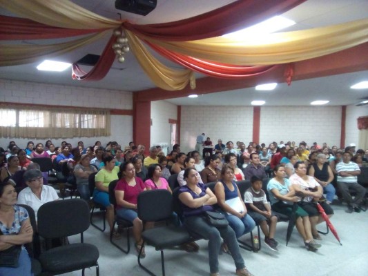 Escuela para padres rinde sus frutos