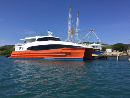 Este viernes inicia operaciones nueva ruta de pasajeros entre Utila y La Ceiba