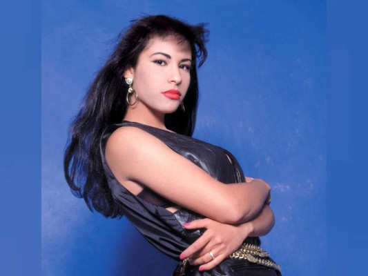 Familia de Selena Quintanilla recibe su Grammy póstumo