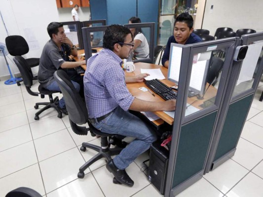 Gobierno ha ejecutado el 55% del presupuesto