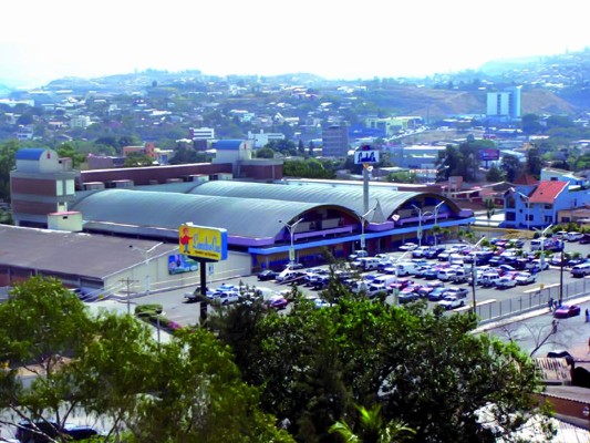 Baja construcción no afecta al sector ferretero