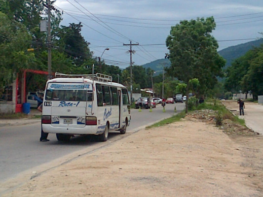 Asalto de bus deja un muerto en San Pedro Sula