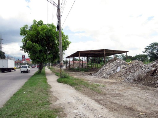 Alcalde sampedrano confía en que se ganará caso del predio del mercado