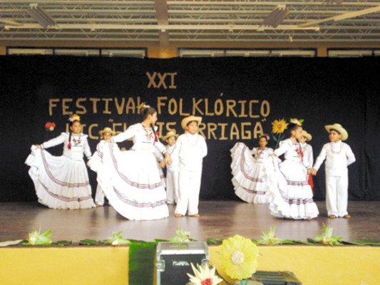 Gran muestra de alegría y esplendor