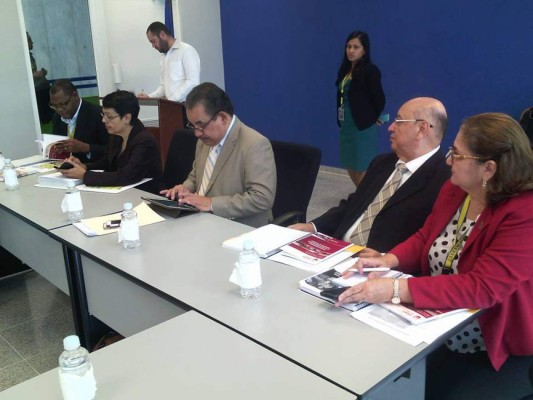 Instalan mesa mediadora del diálogo en la Unah