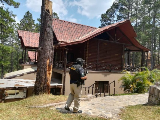 Aseguran cinco bienes a 'Mi Rosa' comprados supuestamente con fondos públicos