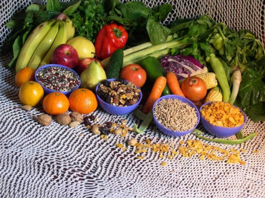 Los hábitos alimenticios poco saludables, a la cabeza en las dietas del mundo