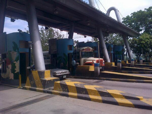 Por deuda a la DEI embargan peajes de San Pedro Sula