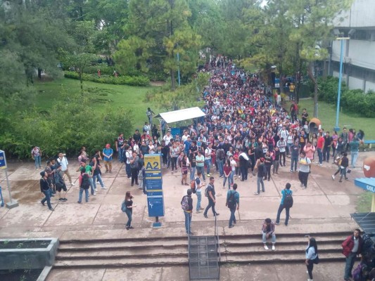 Retorna la crisis a la Unah por la condena de tres exestudiantes