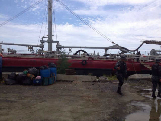 Decomisan 150 mil galones de diésel